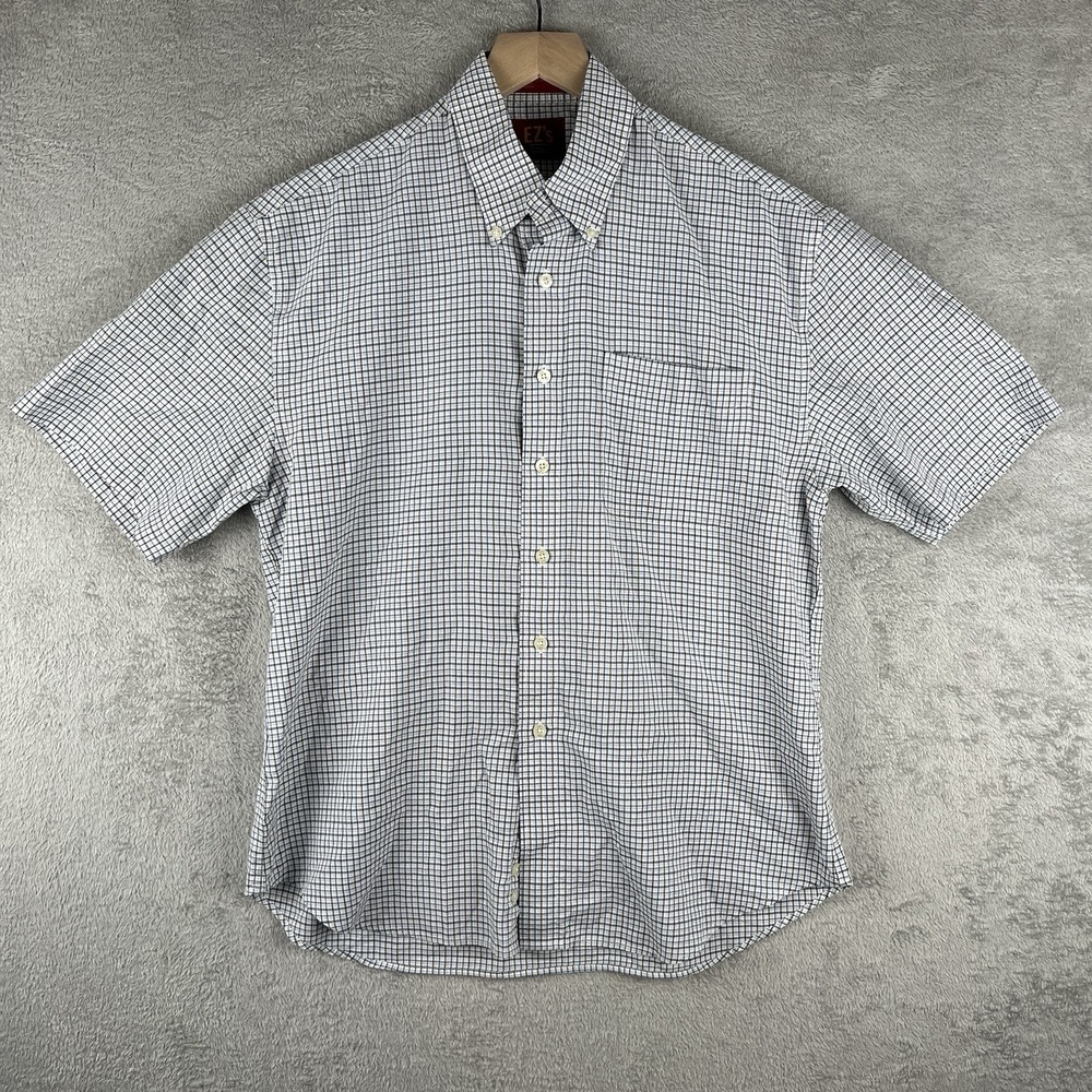 Haggar EZ's Men's Shirt Size M Short Sleeve Button-Up Casual Pocket